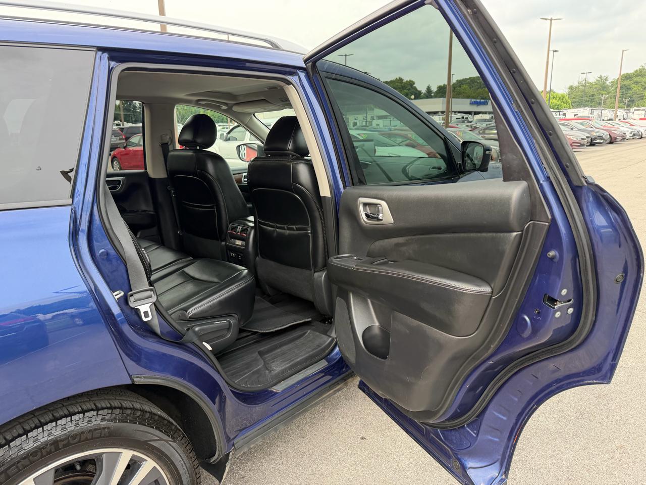 Nissan Pathfinder Platinum 2019