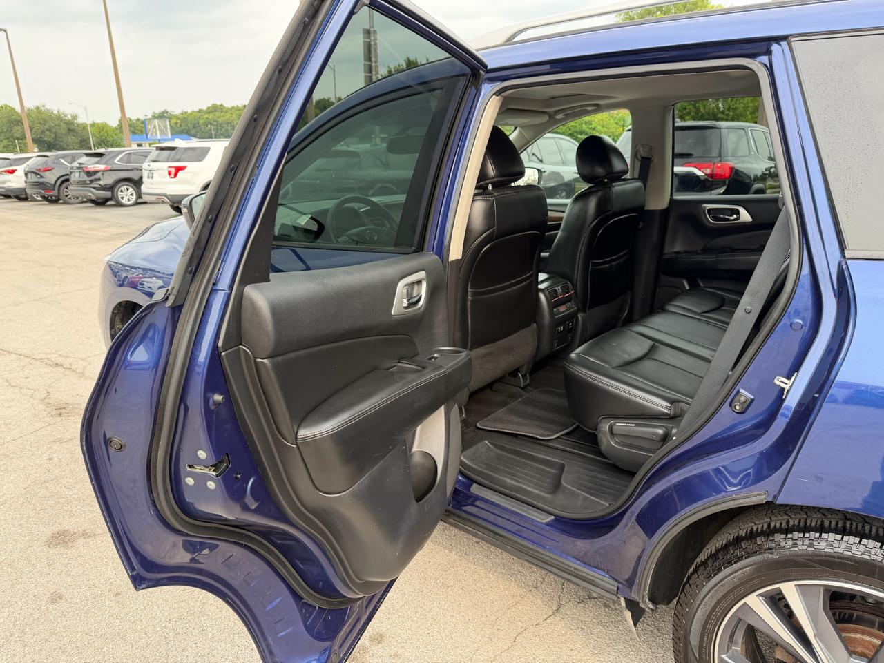 Nissan Pathfinder Platinum 2019