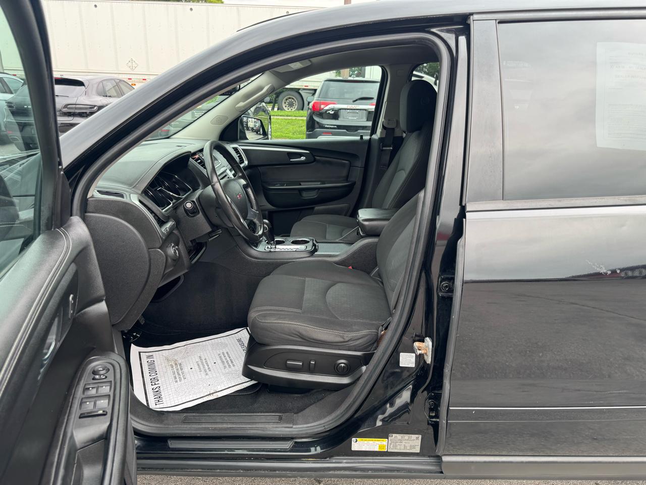 GMC Acadia AWD 4dr SLE w/SLE-2 2016