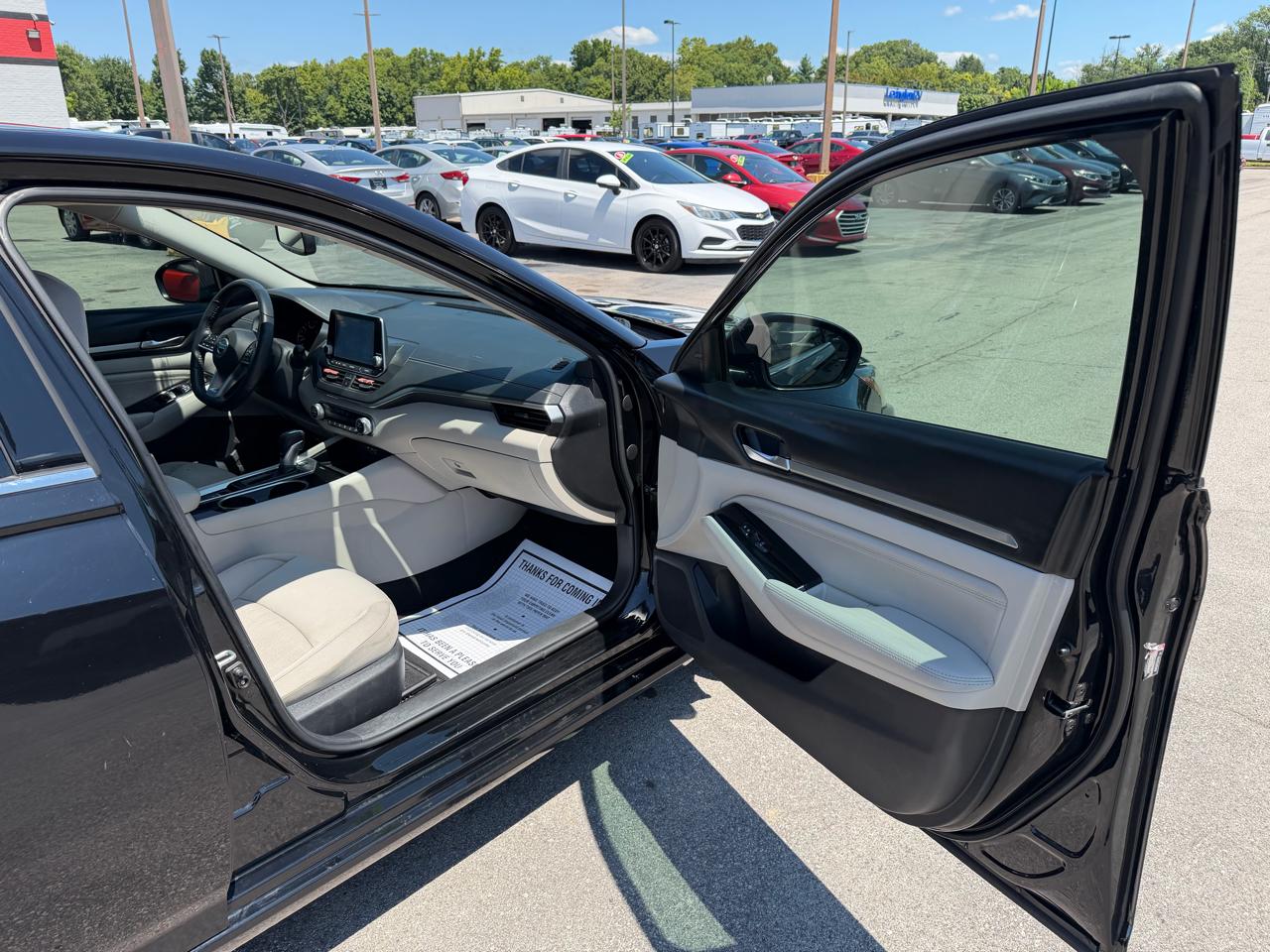 Nissan Altima SV 2020