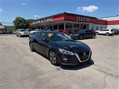 2020 Nissan Altima 