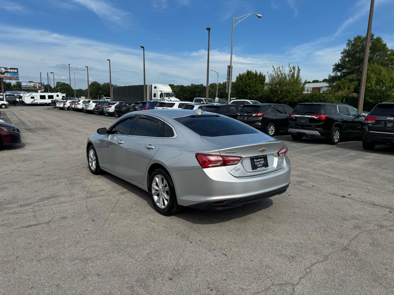 Chevrolet Malibu 4dr Sdn LT 2020