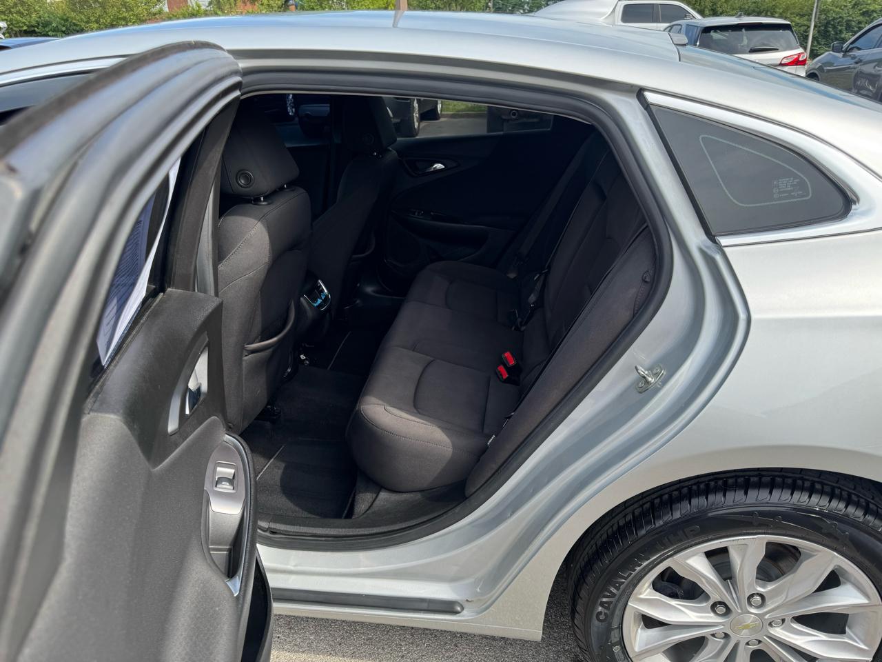 Chevrolet Malibu 4dr Sdn LT 2020