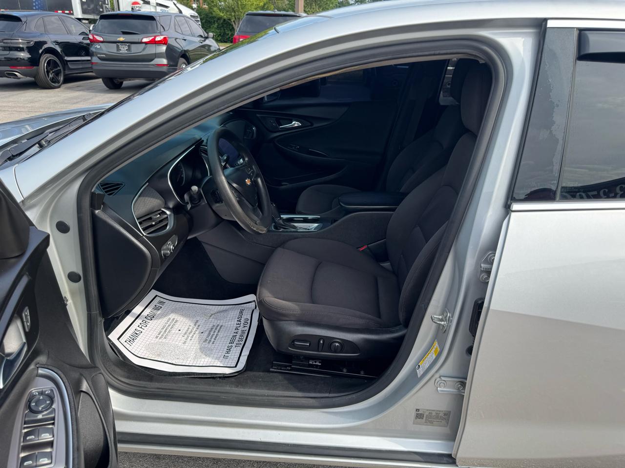 Chevrolet Malibu 4dr Sdn LT 2020