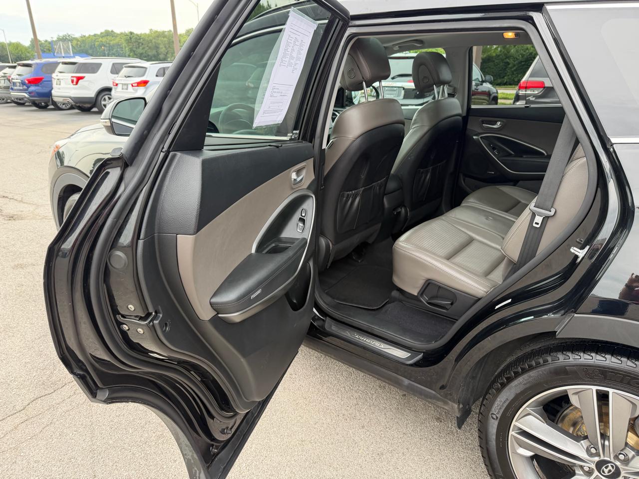 Hyundai Santa Fe AWD 4dr GLS 2014