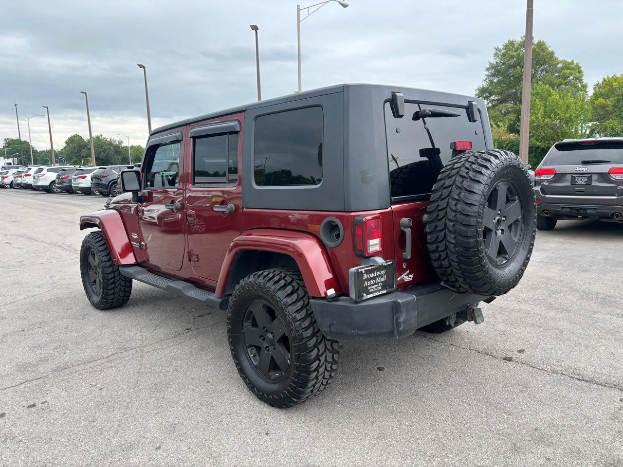 Jeep Wrangler 4WD 4dr Unlimited Sahara 2008