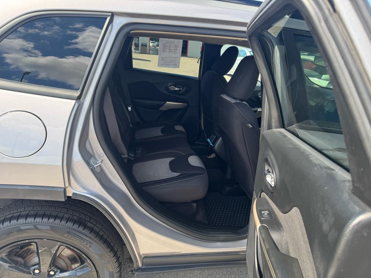 Jeep Cherokee Latitude 4x4 2018