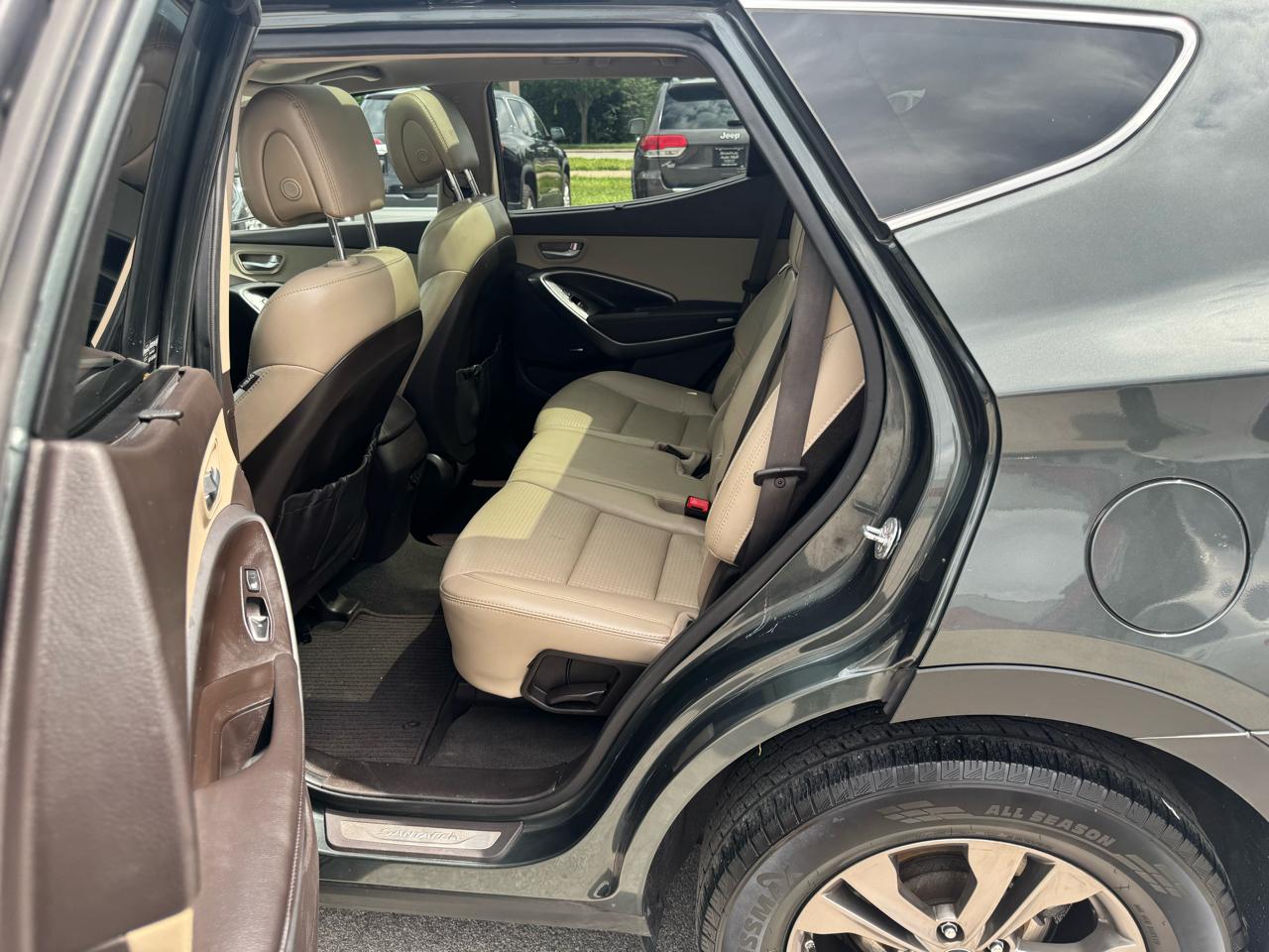 Hyundai Santa Fe AWD 4dr Sport 2013