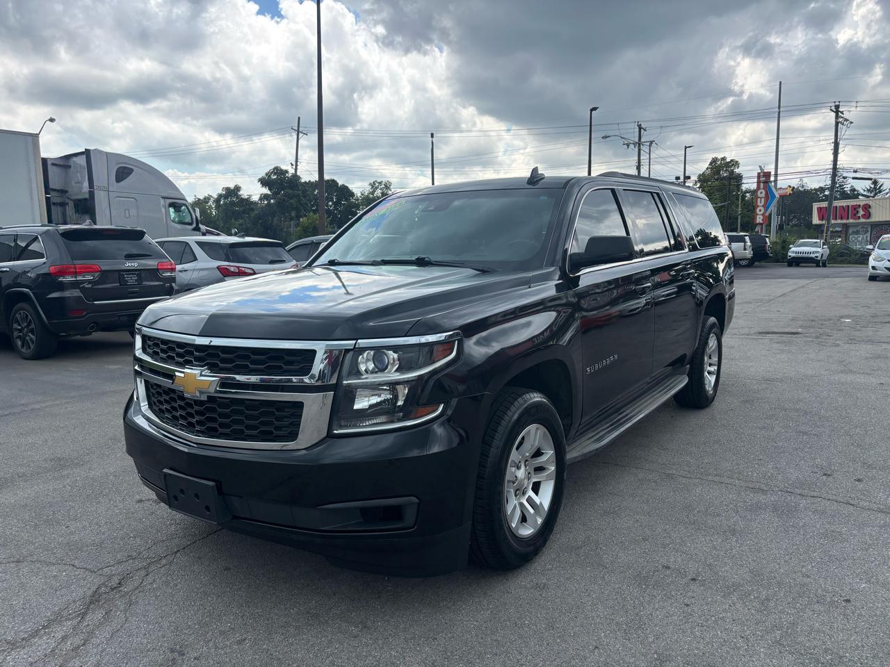 Chevrolet Suburban 4WD 4dr LT 2015