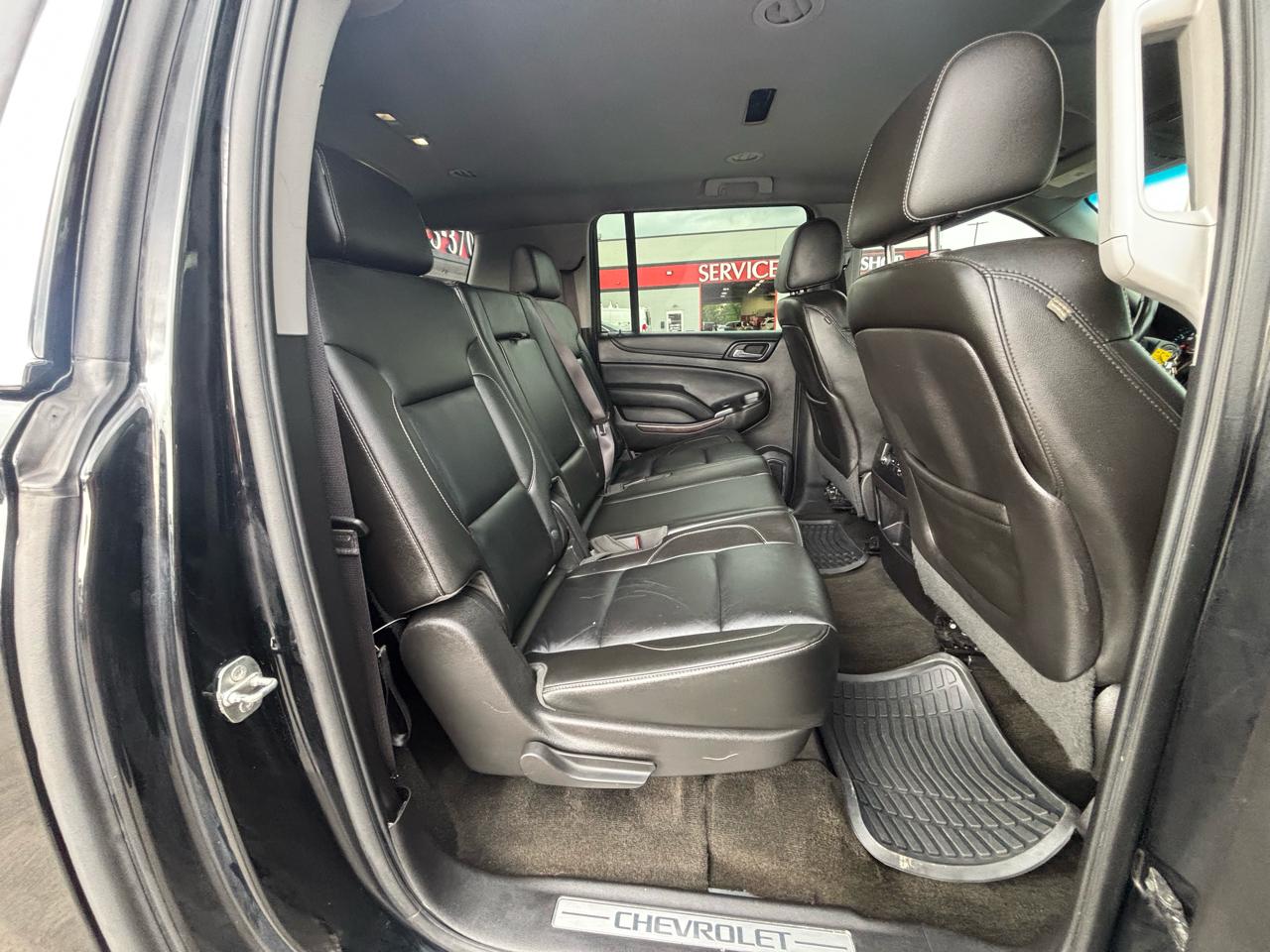 Chevrolet Suburban 4WD 4dr LT 2015