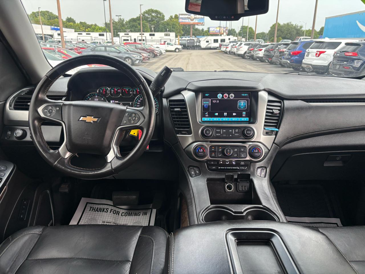 Chevrolet Suburban 4WD 4dr LT 2015