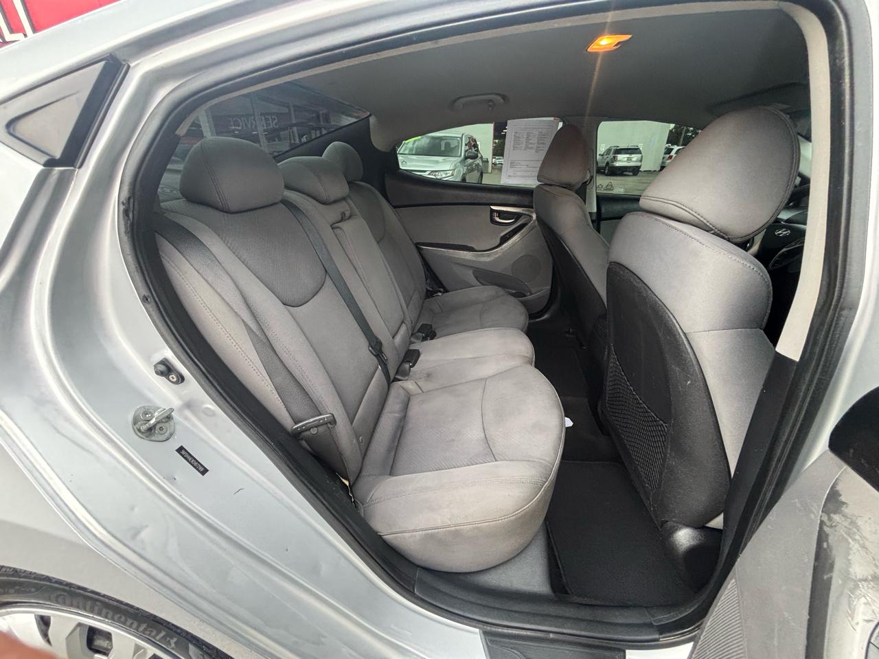 Hyundai Elantra 4dr Sdn Auto GLS (Alabama Plant) 2012
