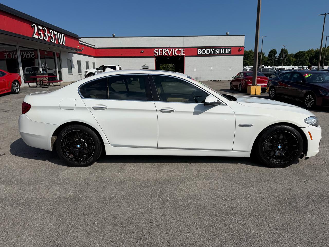 BMW 528i  2016