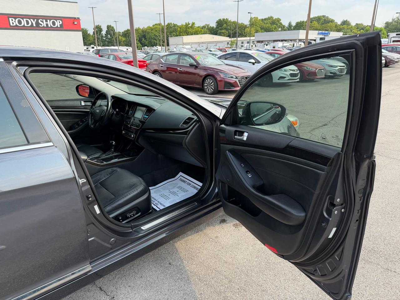 Kia Cadenza Premium 2016