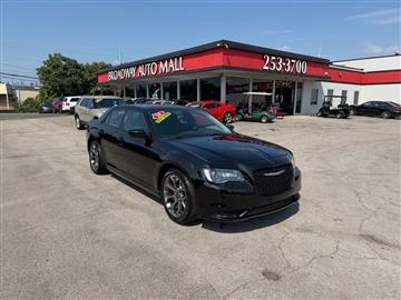 2018 Chrysler 300 Touring
