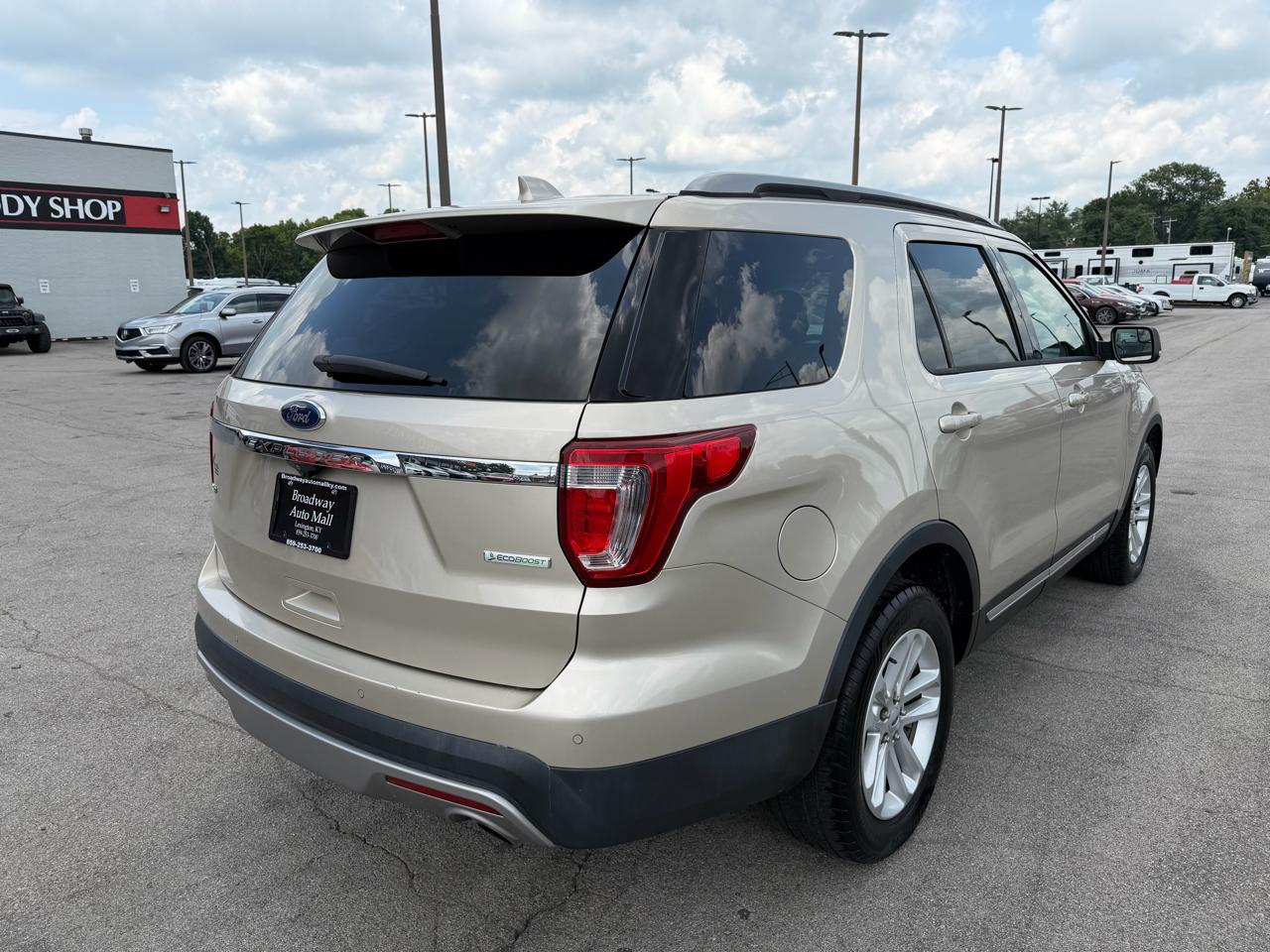 Ford Explorer XLT 2017