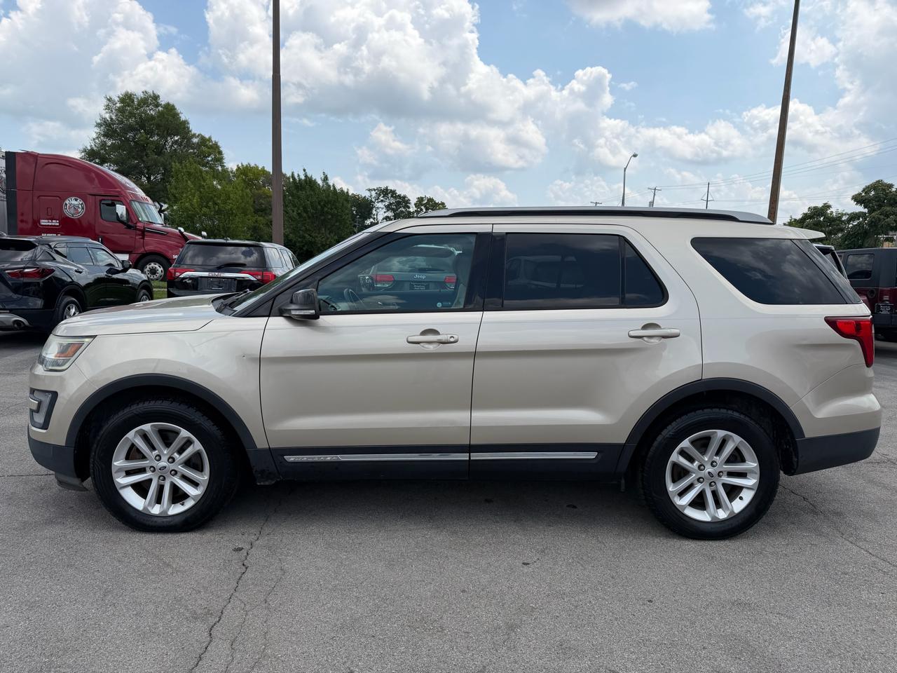 Ford Explorer XLT 2017