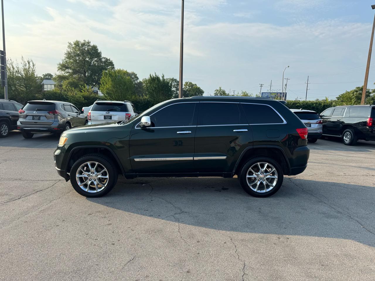 Jeep Grand Cherokee 4WD 4dr Overland 2011