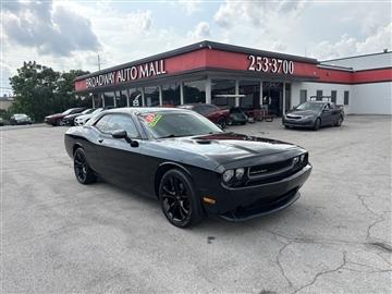 2014 Dodge Challenger 2dr Cpe SXT 100th Anniversary Appearance Group