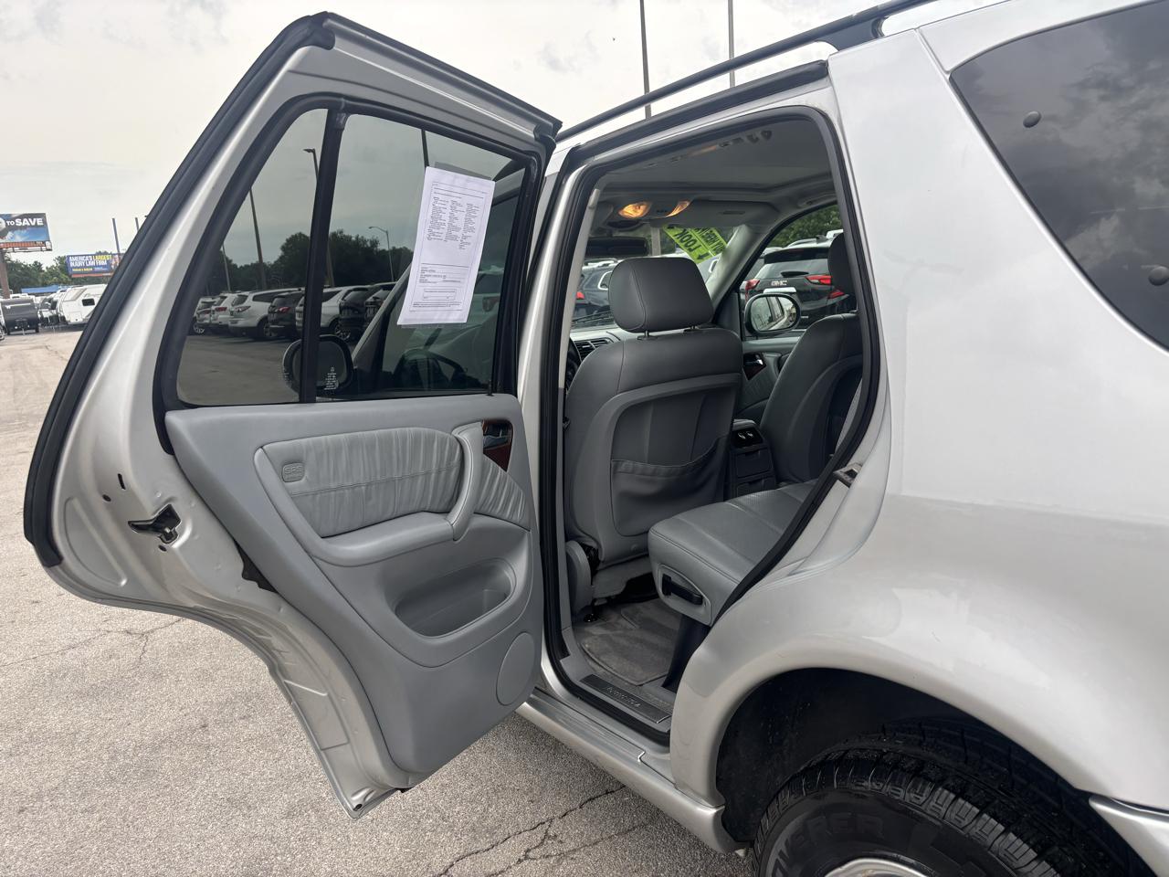 Mercedes-Benz M-Class 4dr AWD 3.2L 2000