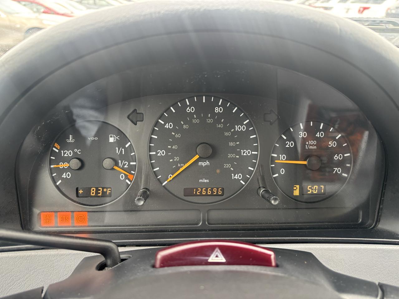 Mercedes-Benz M-Class 4dr AWD 3.2L 2000