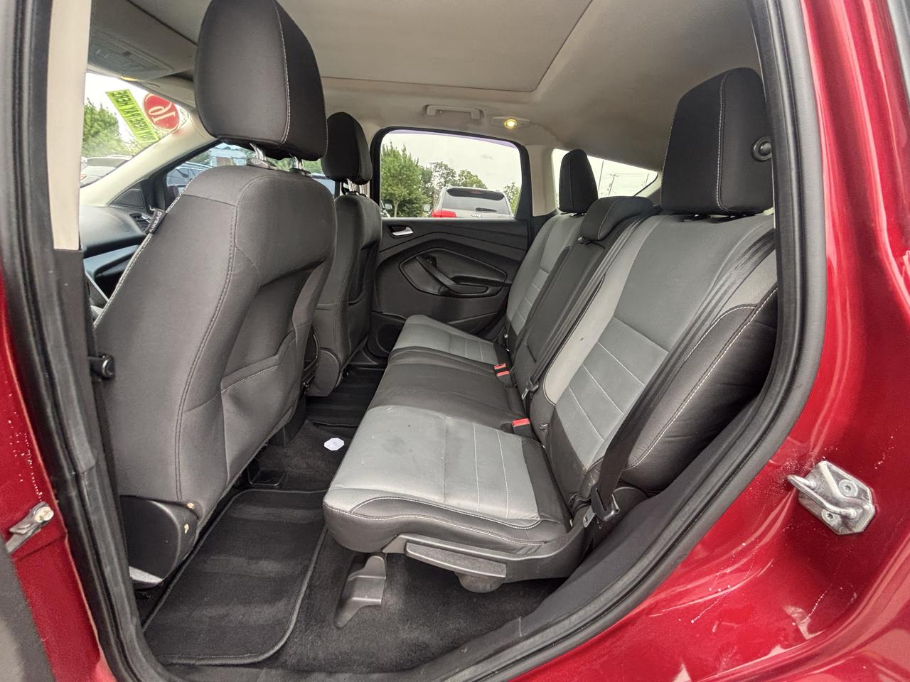 Ford Escape FWD 4dr SE 2016