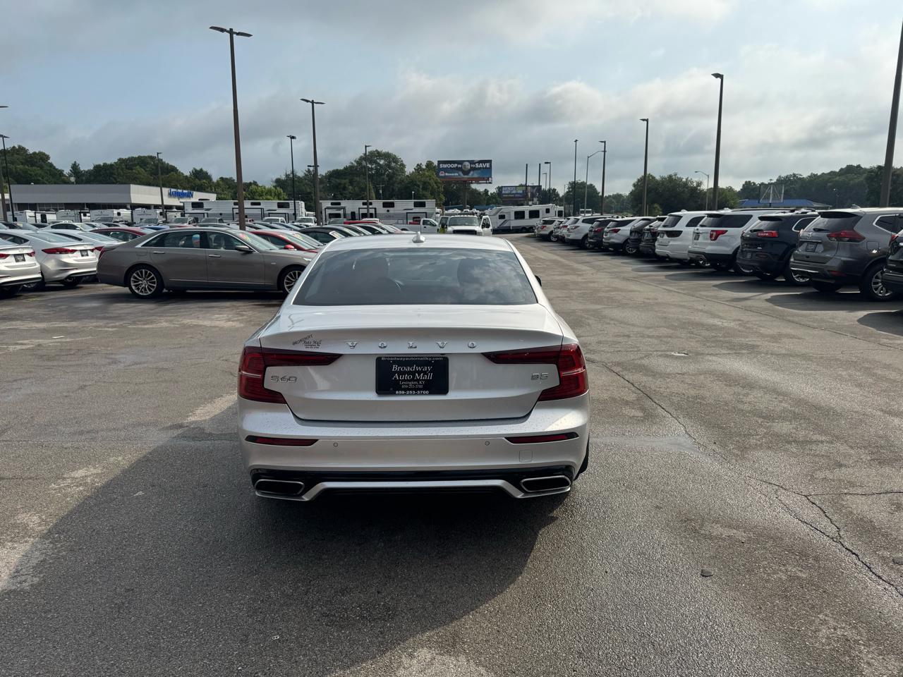 Volvo S60 B5 FWD Inscription 2022