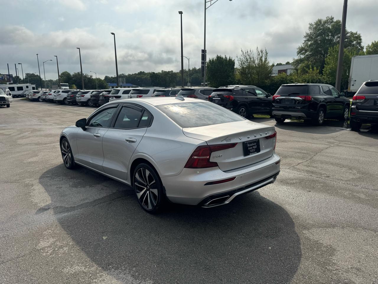 Volvo S60 B5 FWD Inscription 2022