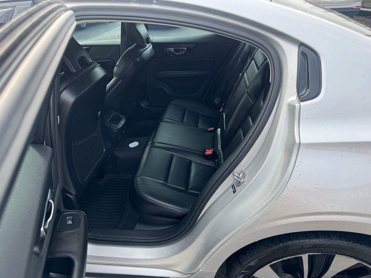 Volvo S60 B5 FWD Inscription 2022