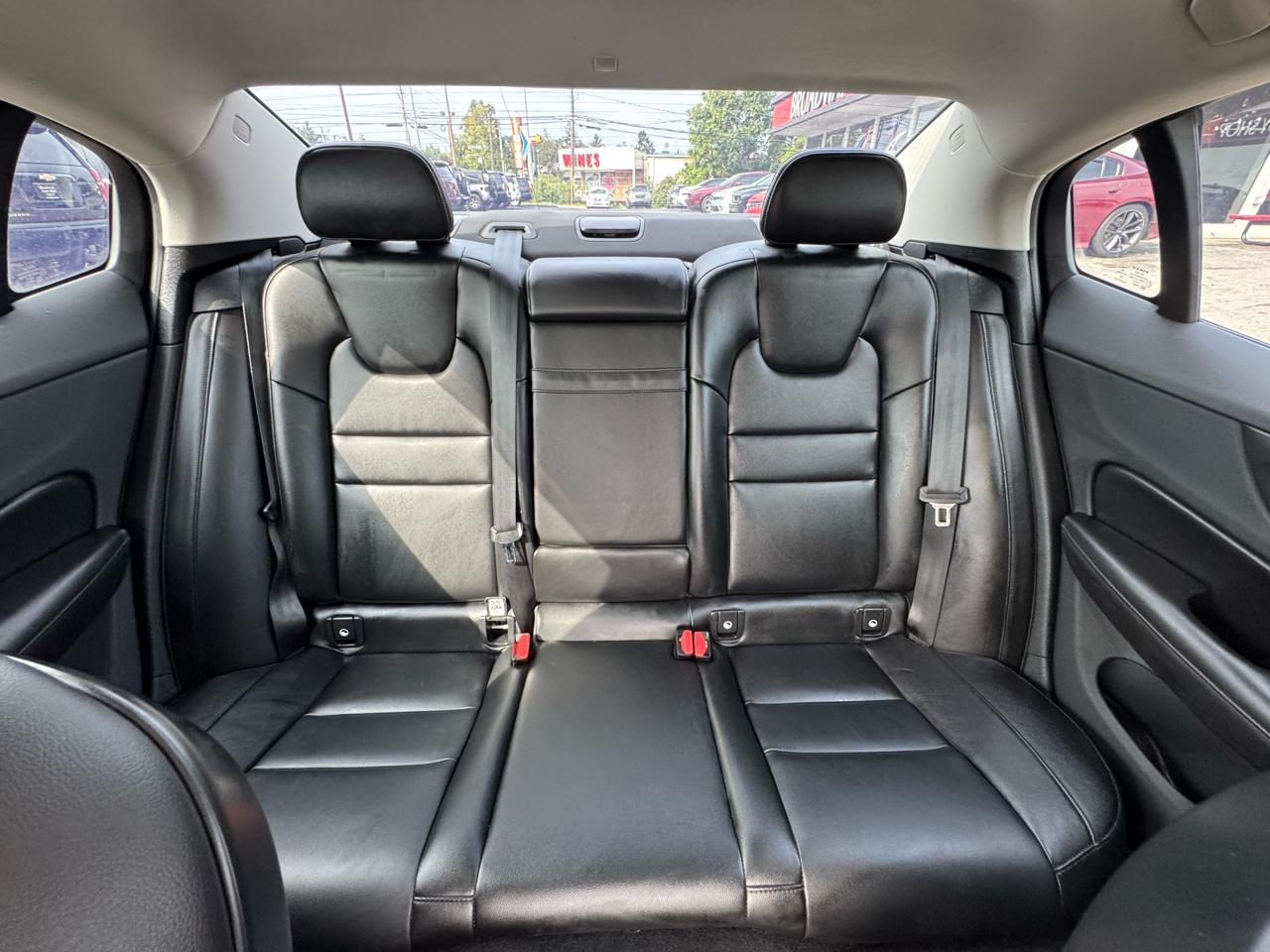 Volvo S60 B5 FWD Inscription 2022