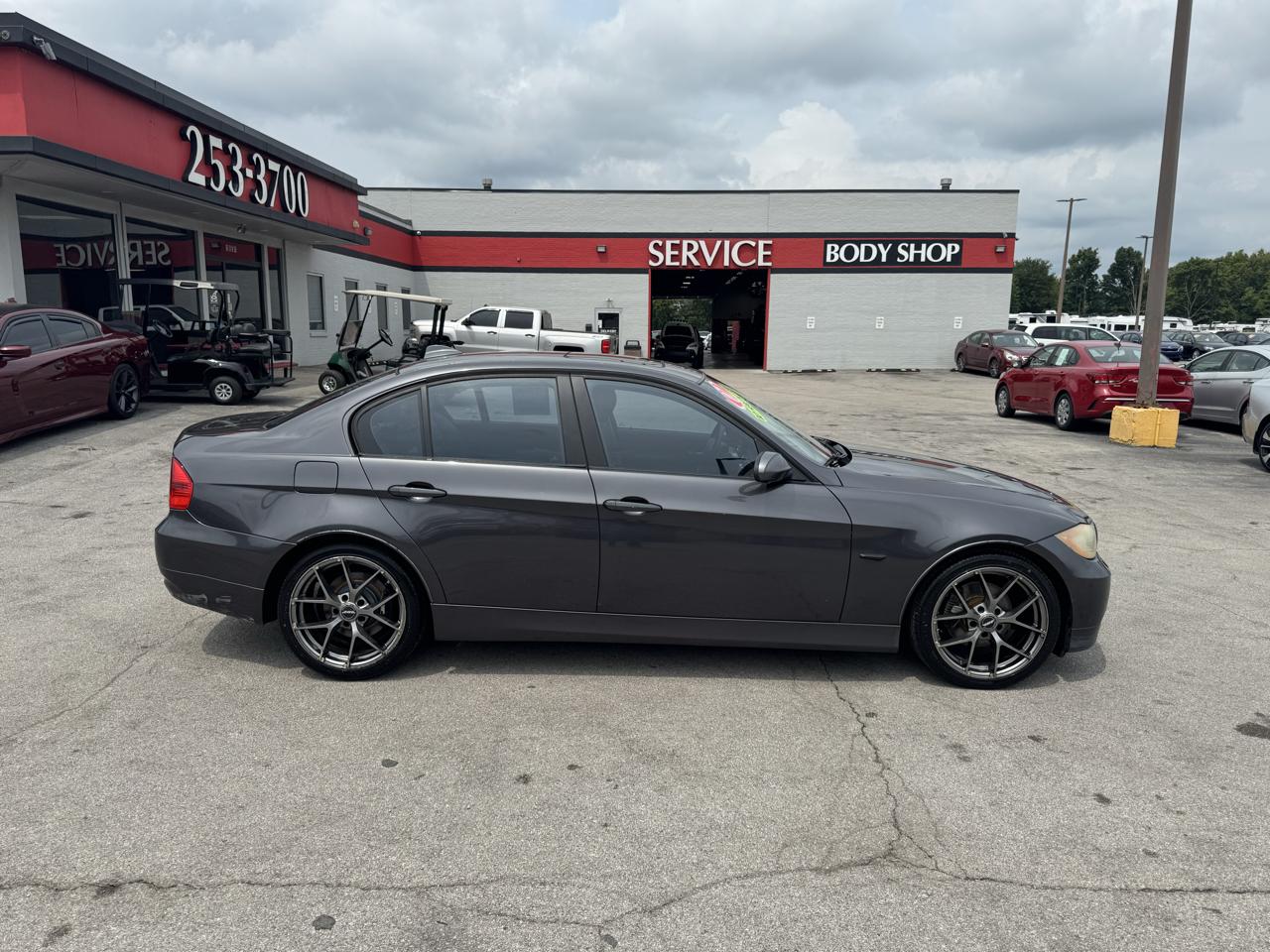 BMW 3 Series 4dr Sdn 328xi AWD SULEV 2007