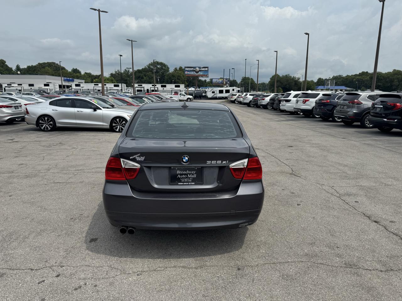 BMW 3 Series 4dr Sdn 328xi AWD SULEV 2007