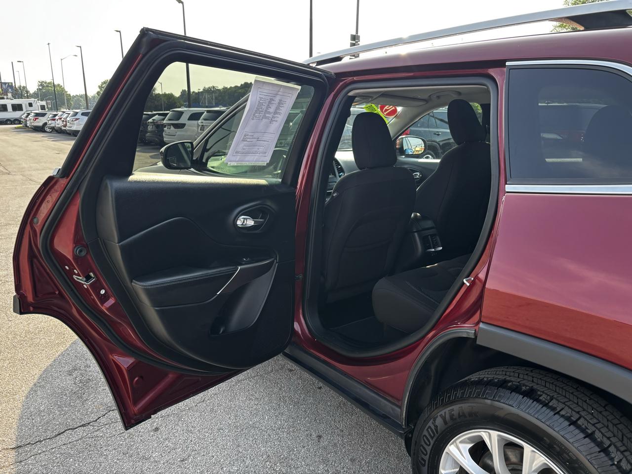 Jeep Cherokee Latitude 4x4 2019