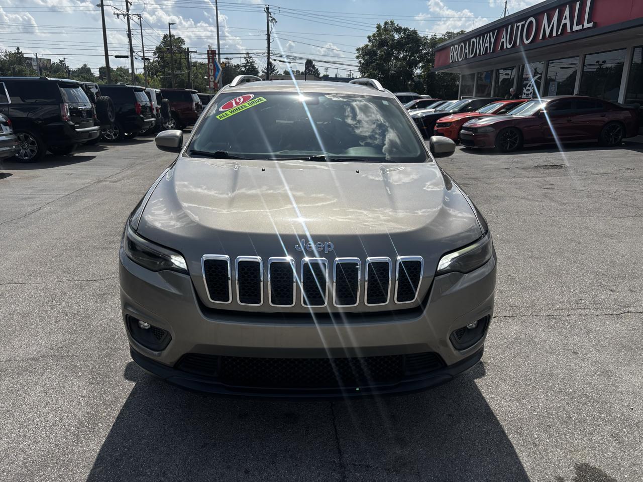 Jeep Cherokee Latitude Plus 4x4 2019
