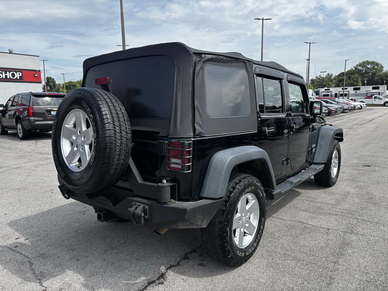 Jeep Wrangler Unlimited 4WD 4dr Sport 2014