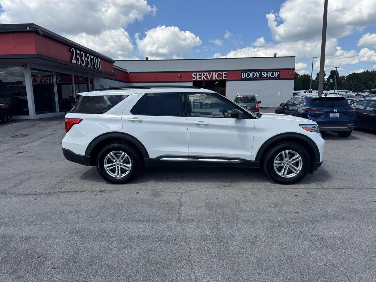 Ford Explorer XLT 4WD 2020