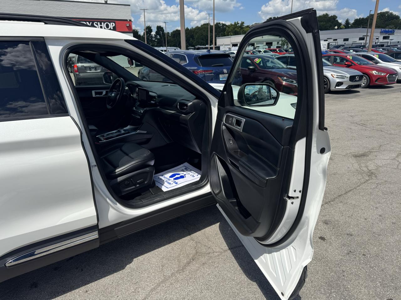 Ford Explorer XLT 4WD 2020