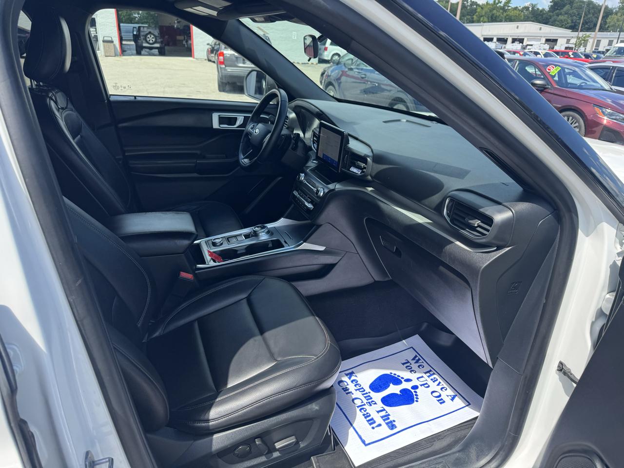 Ford Explorer XLT 4WD 2020
