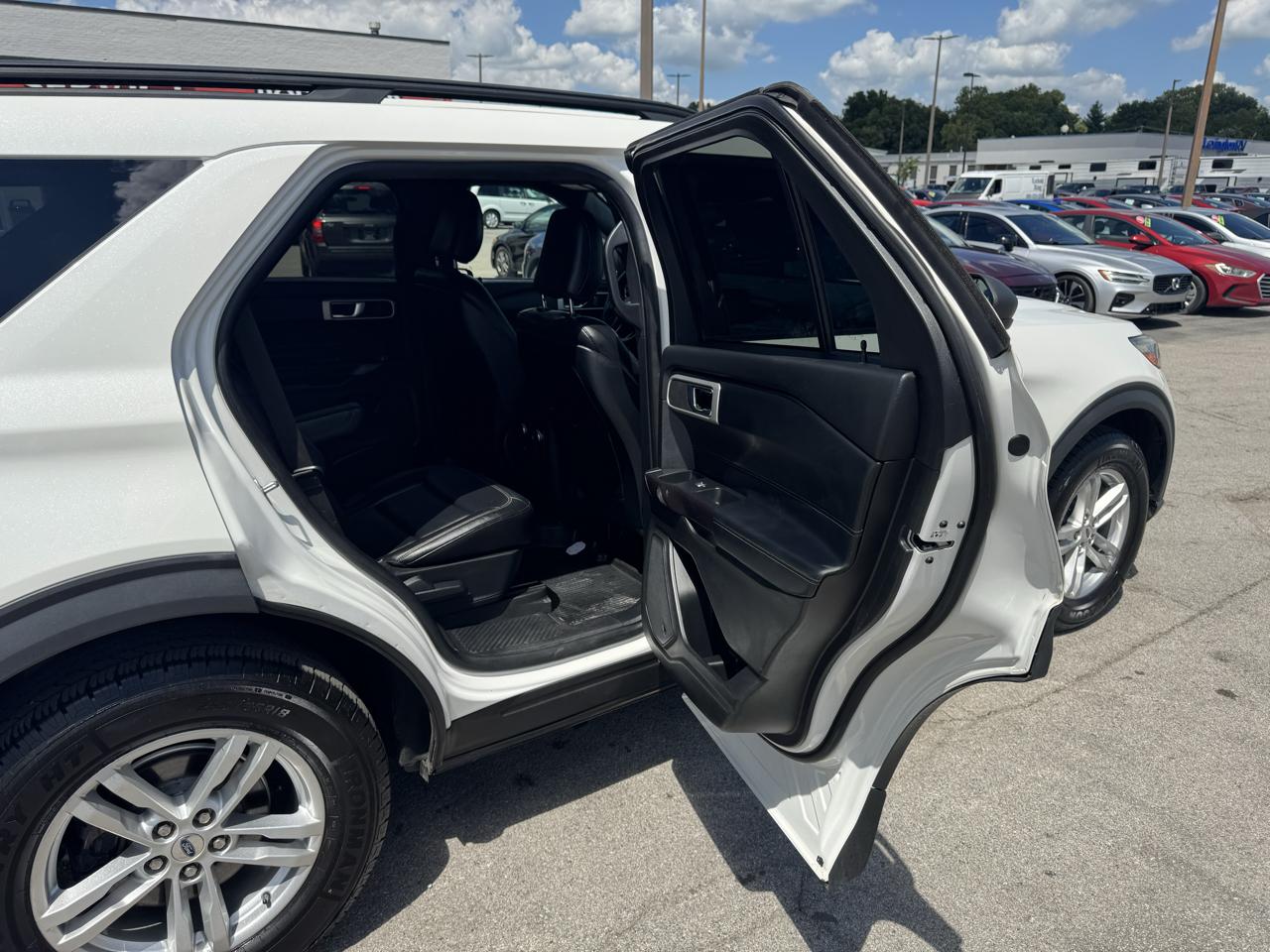 Ford Explorer XLT 4WD 2020