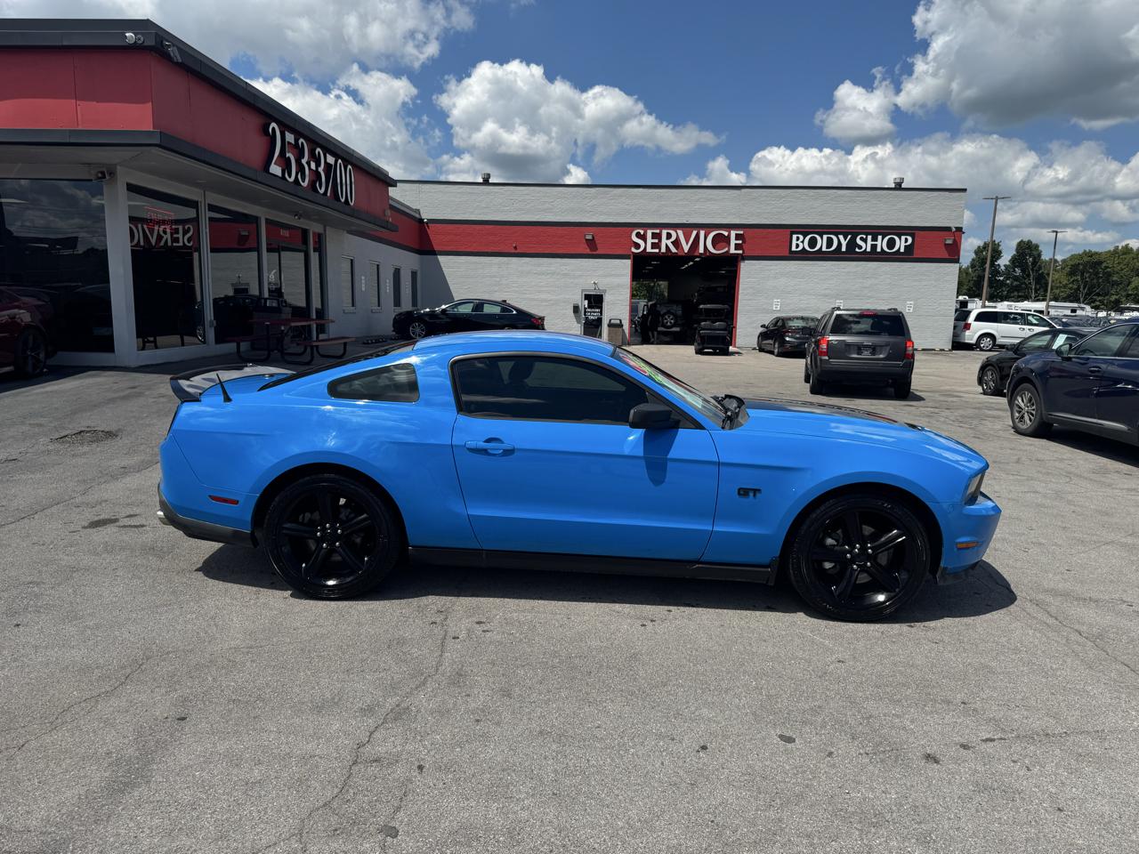 Ford Mustang 2dr Cpe GT 2010