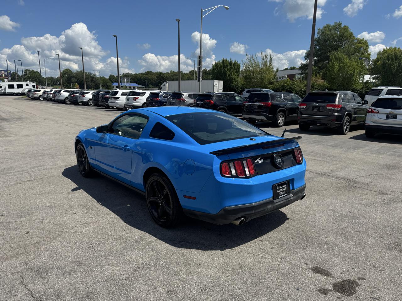 Ford Mustang 2dr Cpe GT 2010