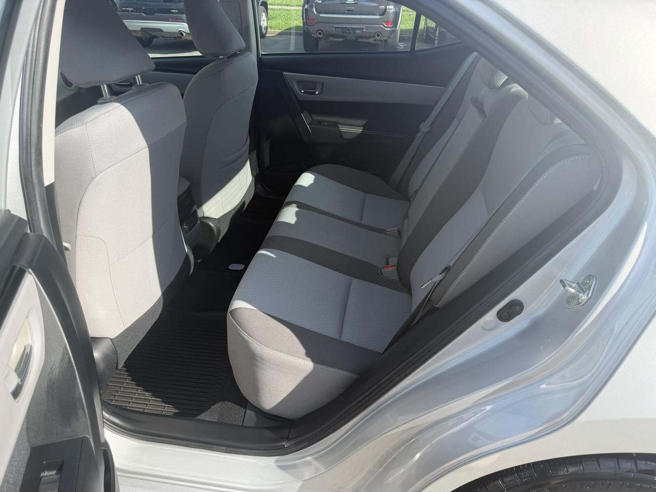 Toyota Corolla LE 2018