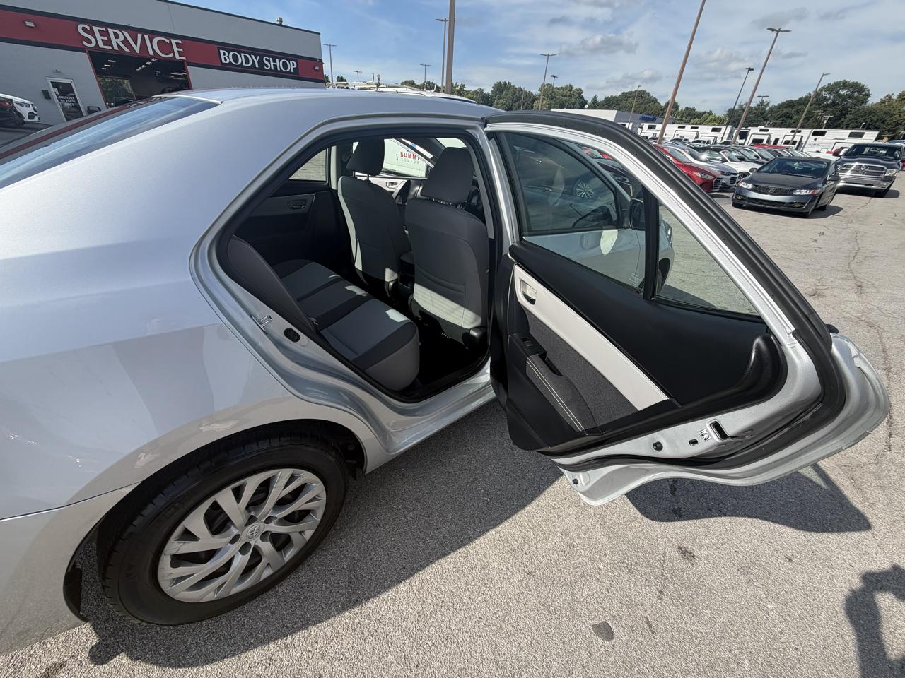 Toyota Corolla LE 2018