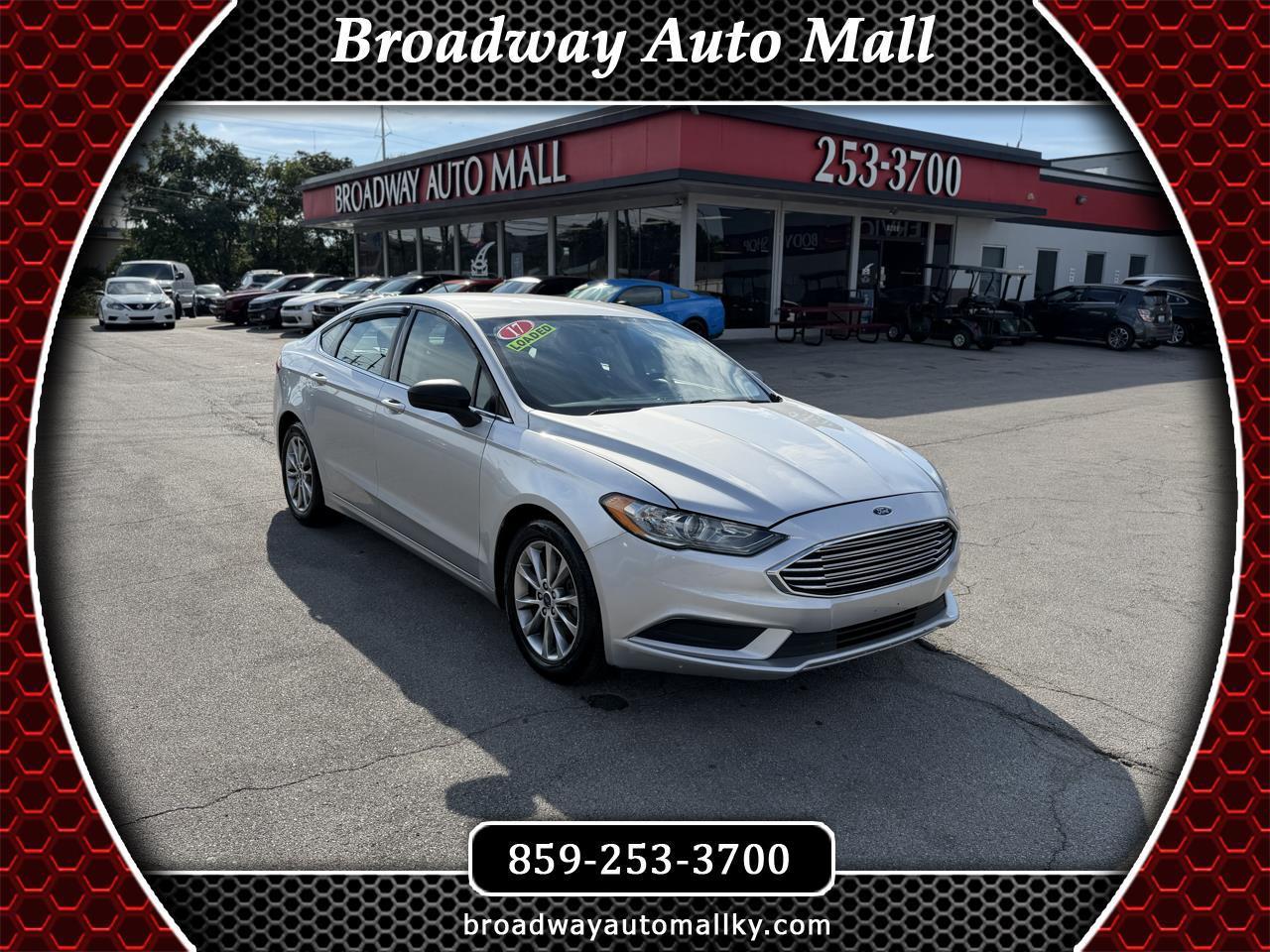 Ford Fusion SE FWD 2017