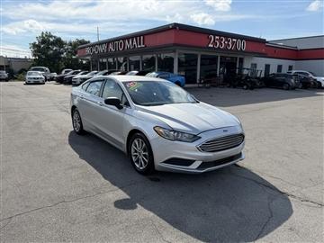 2017 Ford Fusion SE FWD