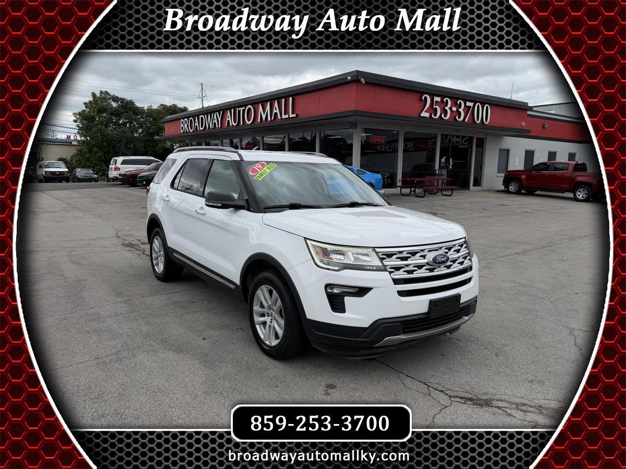 Ford Explorer XLT 2019