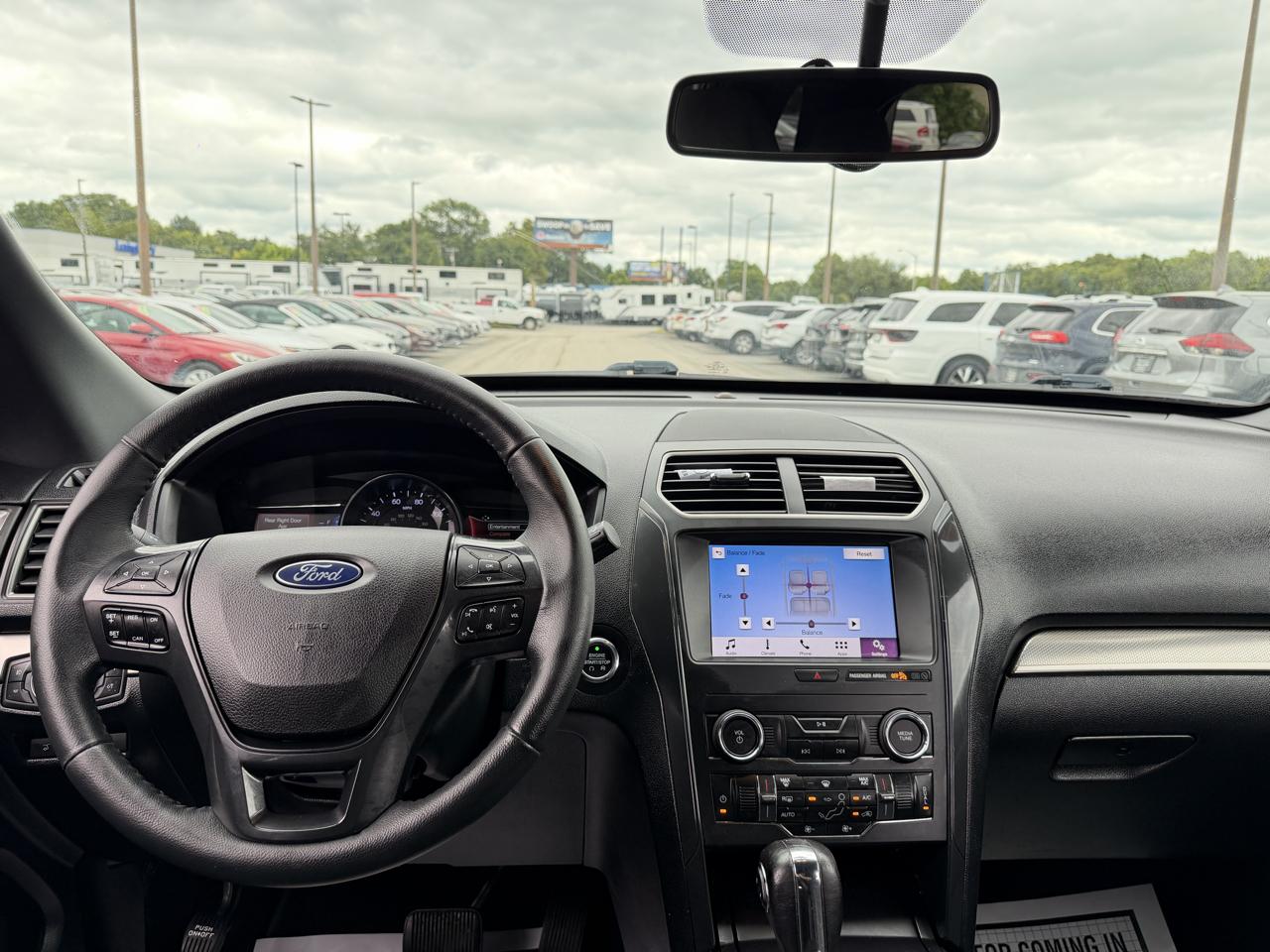 Ford Explorer XLT 2019