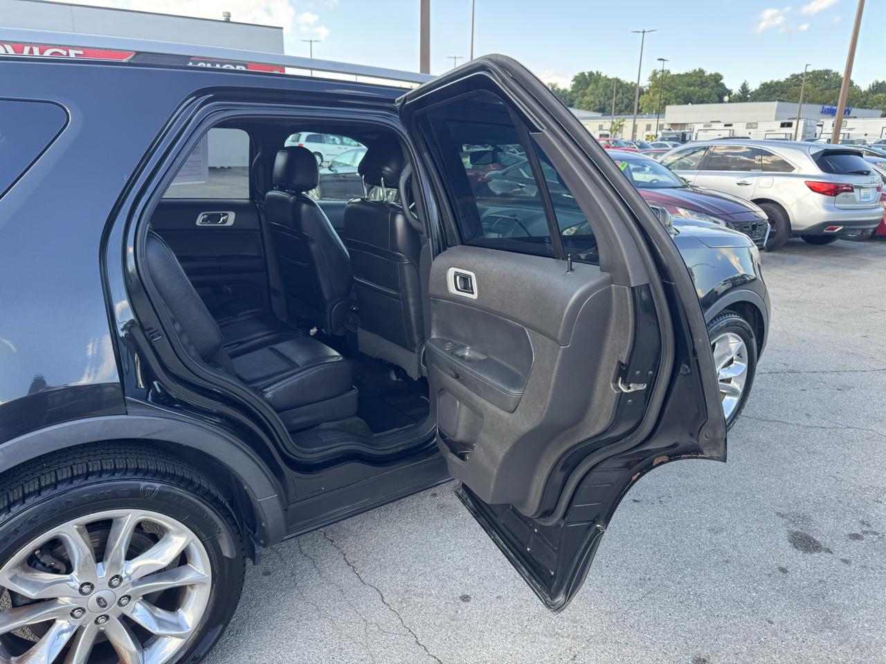 Ford Explorer FWD 4dr XLT 2014