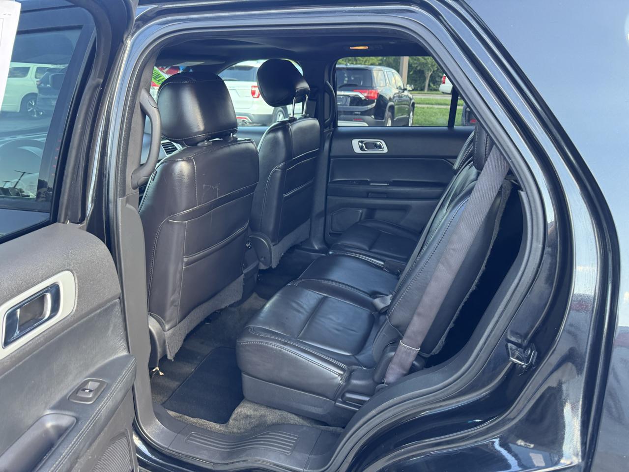 Ford Explorer FWD 4dr XLT 2014