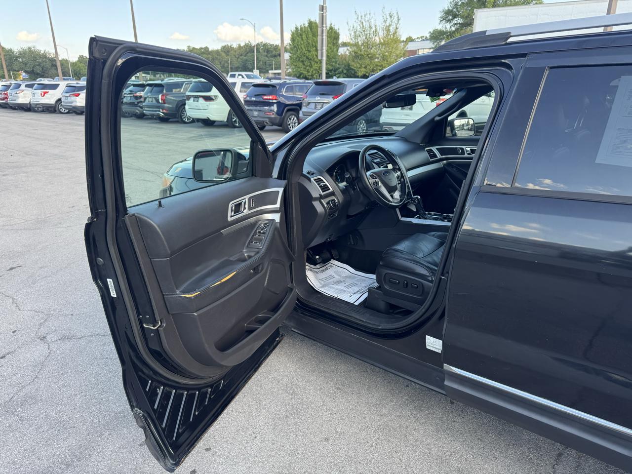 Ford Explorer FWD 4dr XLT 2014